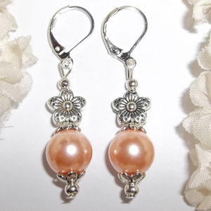 Peach Earrings, Flower Earrings, Dangle Earrings, Earring, Earring Set NWT 5005